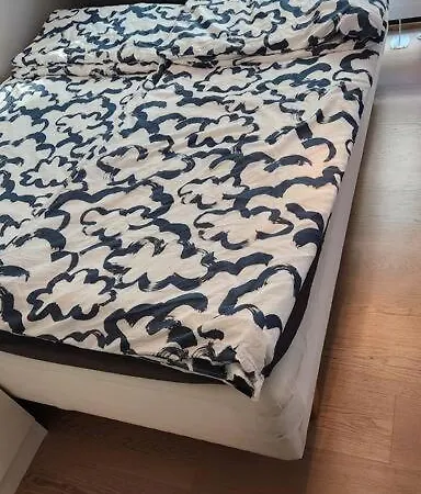 New In Helsfyr Oslo, Near Central Апартаменты Осло